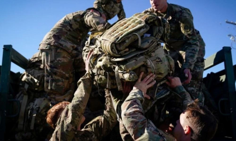 ΗΠΑ: Oι ανεμβολίαστοι στρατιώτες θα απολύονται άμεσα